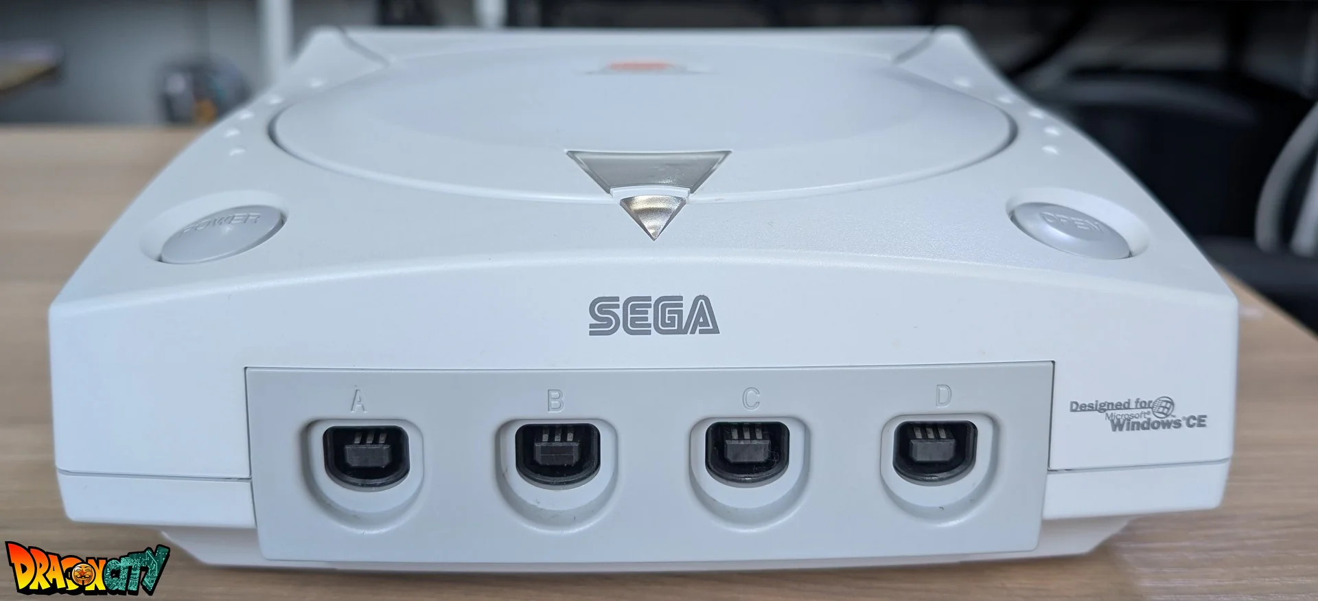Dreamcast VA0 60Hz + Bios Freezone + Patch 50Hz/60Hz Auto + Boßte + Alimentation 220V + 1 Manette + Notices + Dream Passport 1 et 3 + Cùble Vidéo + Cùble Alimentation + Serial Matching + Cùble RJ11 + Condensateurs GDROM changés (neuf) + VMU + Jump Pack - Image 6