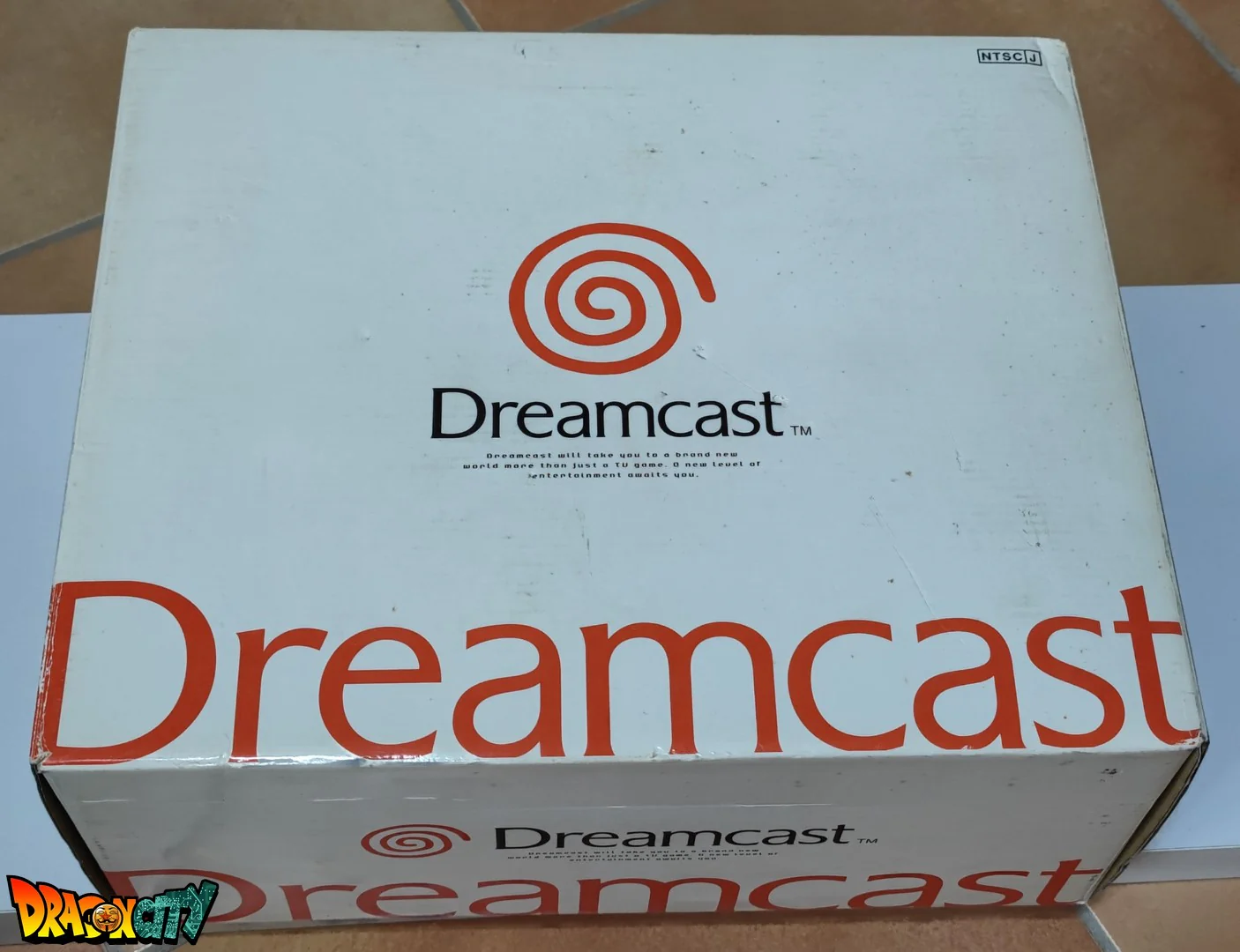 Dreamcast VA1 60Hz + Bios Freezone + Patch 50Hz/60Hz Auto + Boßte + Alimentation 220V + 1 Manette + Notices + Dream Passport 2 "NEUF" + Cùble Vidéo + Cùble Alimentation + Serial Matching + Cùble RJ11 + Jump Pack + Condensateurs GDROM "NEUF" - Image 3