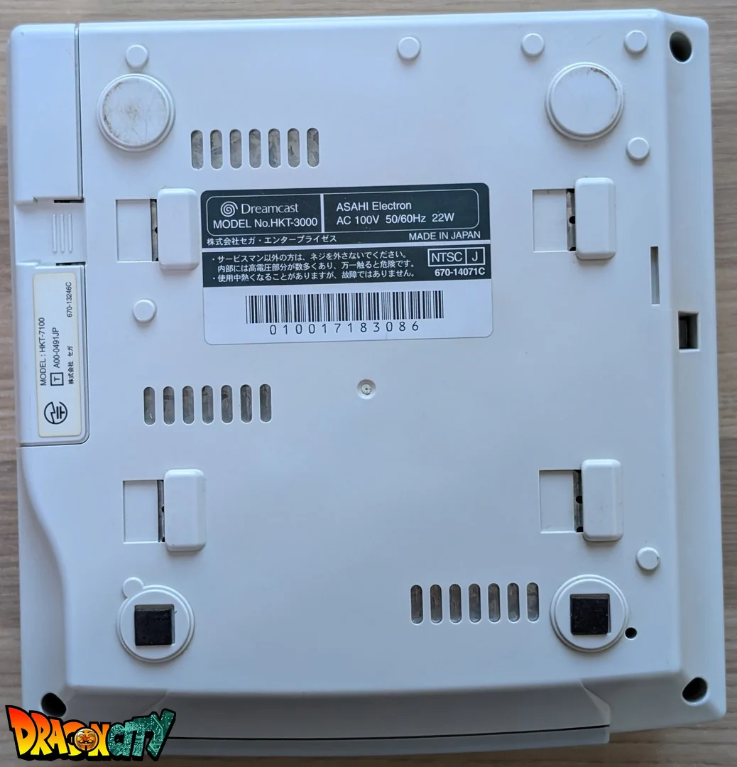 Dreamcast VA1 60Hz + Bios Freezone + Patch 50Hz/60Hz Auto + Boßte + Alimentation 220V + 1 Manette + Notices + Dream Passport 3 "NEUF" + Cùble Vidéo + Cùble Alimentation + Serial Matching + Cùble RJ11 + Condensateurs GDROM "NEUF" - Image 10
