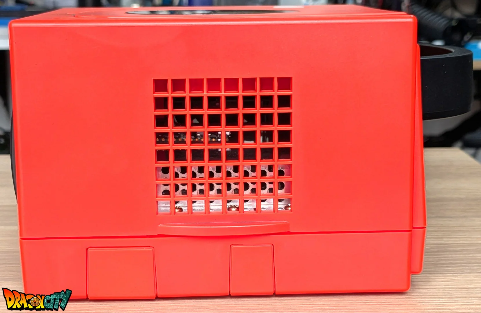 GameCube JAP 60Hz + Coque Rouge Corail (Neuve) + Picoboot + Cache lecteur 3D + Sandisk Swiss 512Go + SD2SP2 PRO V2 - Image 6