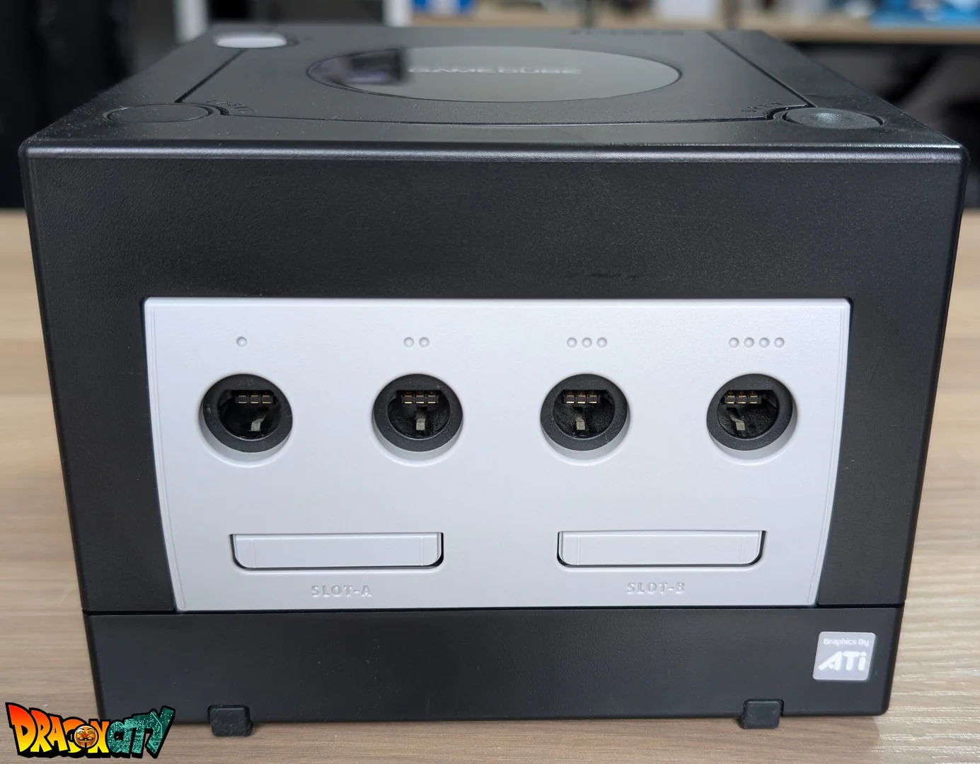 GameCube Noir JAP 60Hz Freezone + Boîte + Alimentation 110V + Puce Xeno-GC + Condensateurs changés (neuf) + Picoboot + Sandisk Swiss 256Go + SD2SP2 POR TF + Carte Mémoire OFFICIEL avec boîte + BlueRetro - Manettes Sans-Fil - Image 3