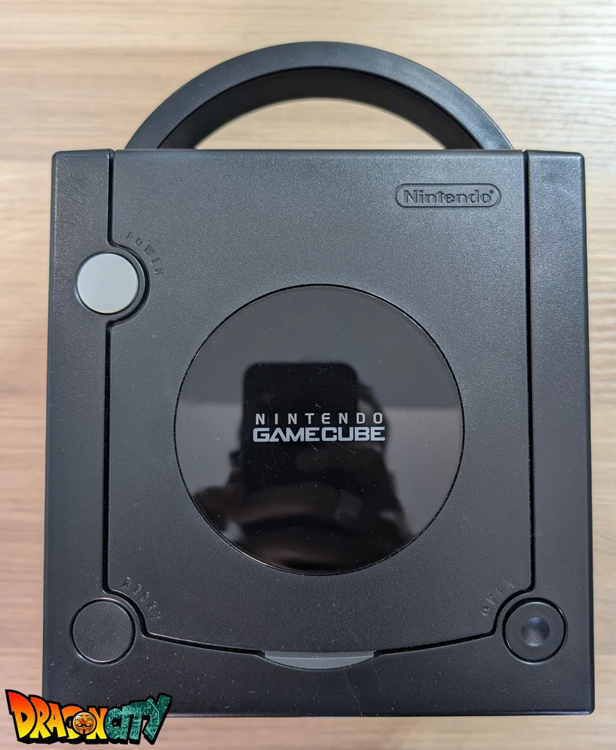 GameCube Noir JAP 60Hz Freezone + Boîte + Alimentation 110V + Puce Xeno-GC + Condensateurs changés (neuf) + Picoboot + Sandisk Swiss 256Go + SD2SP2 PRO V2 + BlueRetro - Manettes Sans-Fil - Image 3