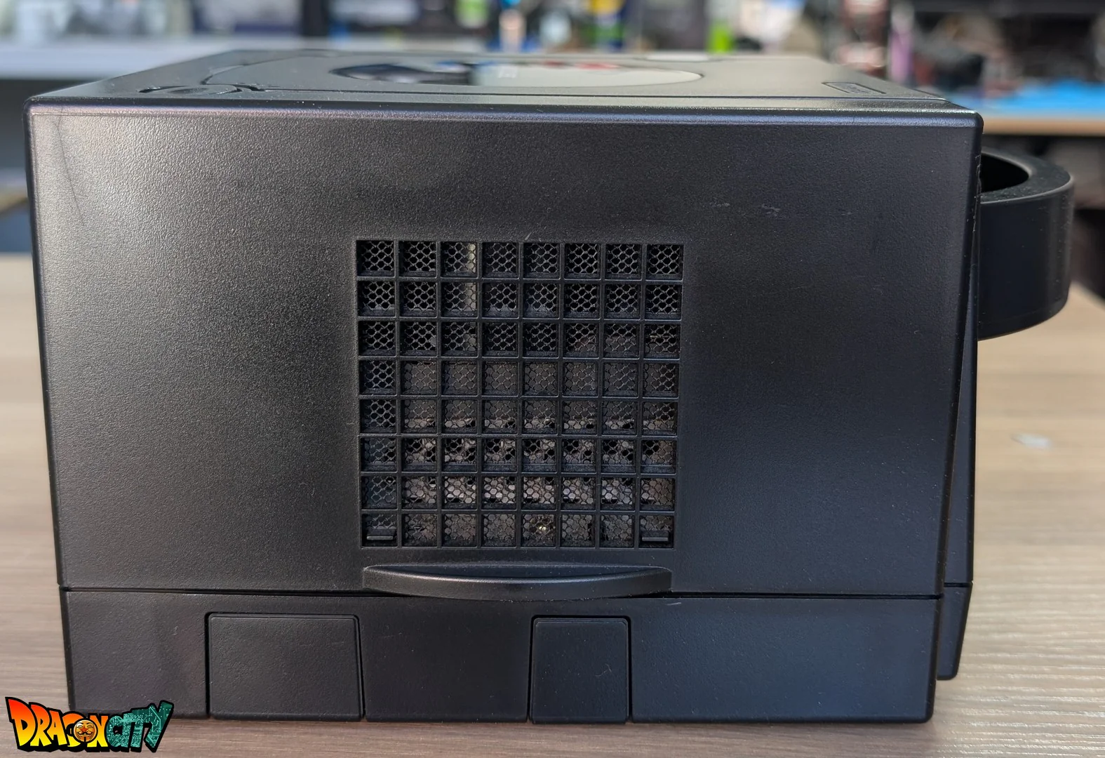 GameCube Noir JAP 60Hz Freezone + Boîte + Alimentation 110V + Puce Xeno-GC + Condensateurs changés (neuf) + Picoboot + Sandisk Swiss 256Go + SD2SP2 PRO V2 + BlueRetro - Manettes Sans-Fil - Image 5