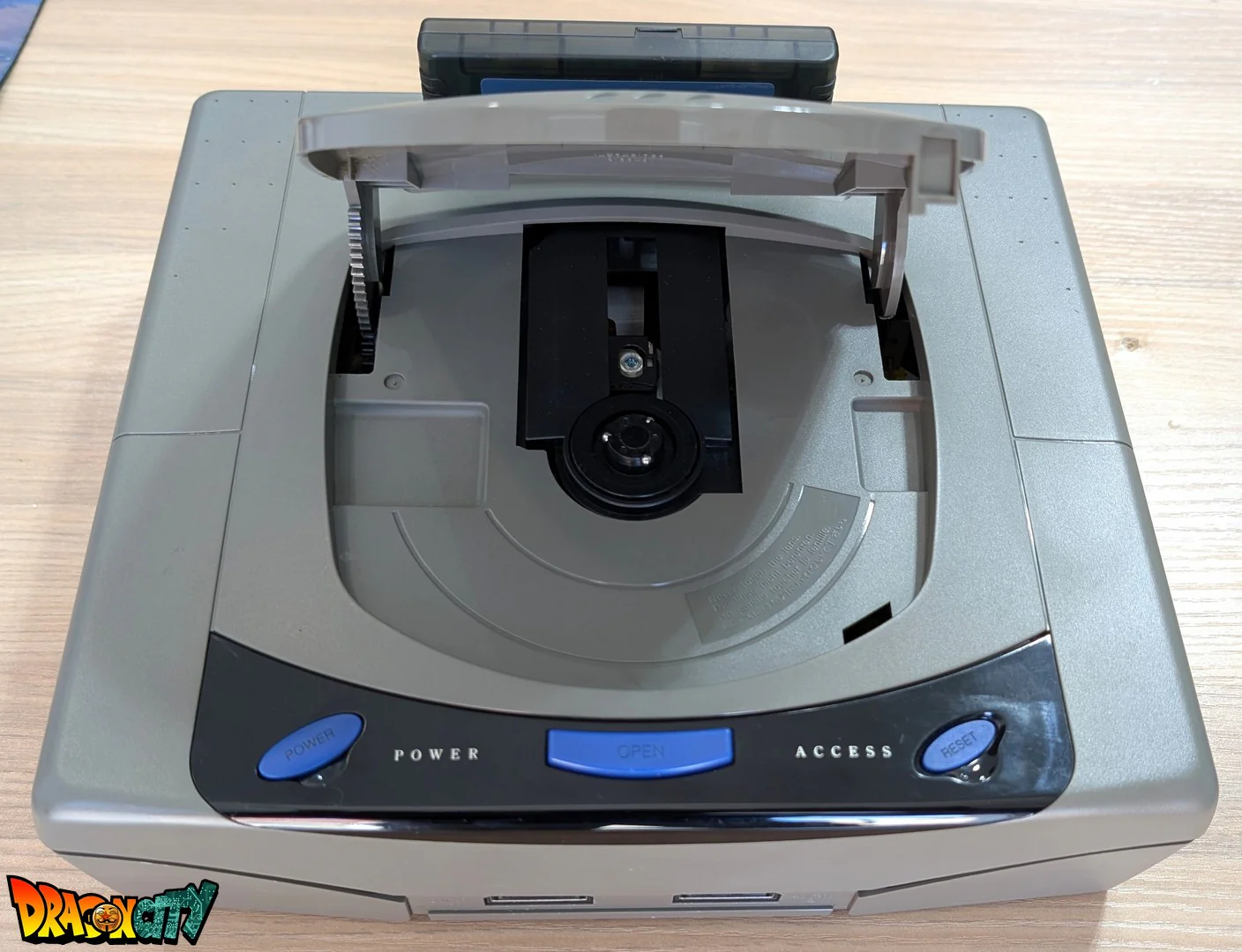 Saturn JAP Grise 60Hz + BoĂźte + Alimentation SAT-Psu + CĂąble RGB + 2 Manettes + Cartouche SAROO avec MicroSD Sandisk 256Go - Image 10