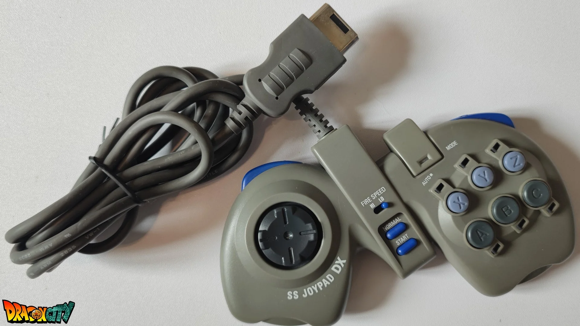 Saturn - Manette Officielle - Image 6